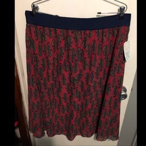 🎈SALE🎈👗#2.”LULAROE” FEATHER🦜PRINT SKIRT👗